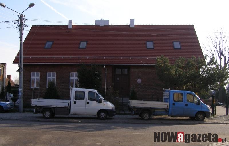 Przedszkolaki czekają na swoje miejsce