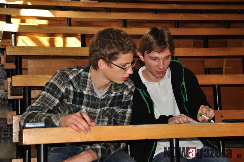 Uczniowie z LO w Trzebnicy wygrali II Dolnośląski Konkurs Drużynowy z Chemii