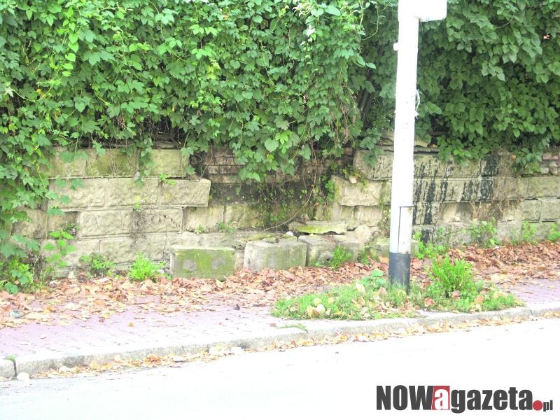 Murek powinien naprawić właściciel nieruchomości