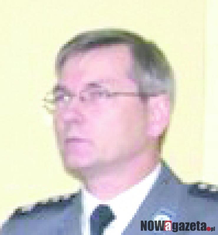 Komendant idzie na emeryturę