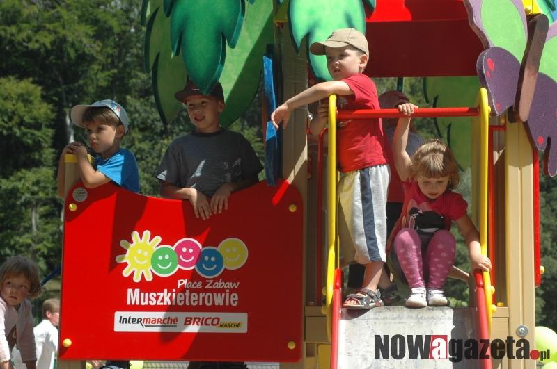 Muszkieterowie oddali plac zabaw