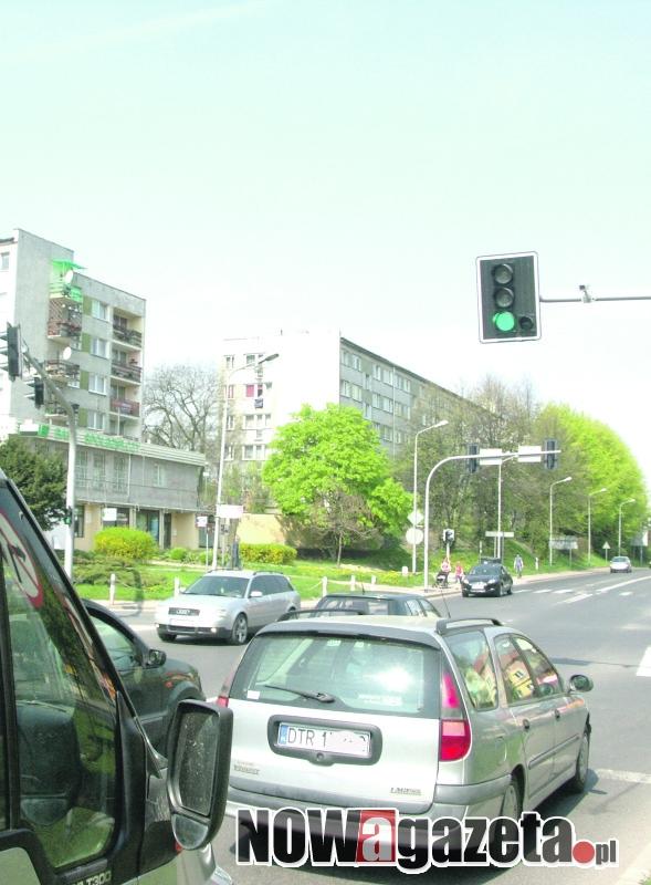 Nocą sygnalizacja będzie pulsować