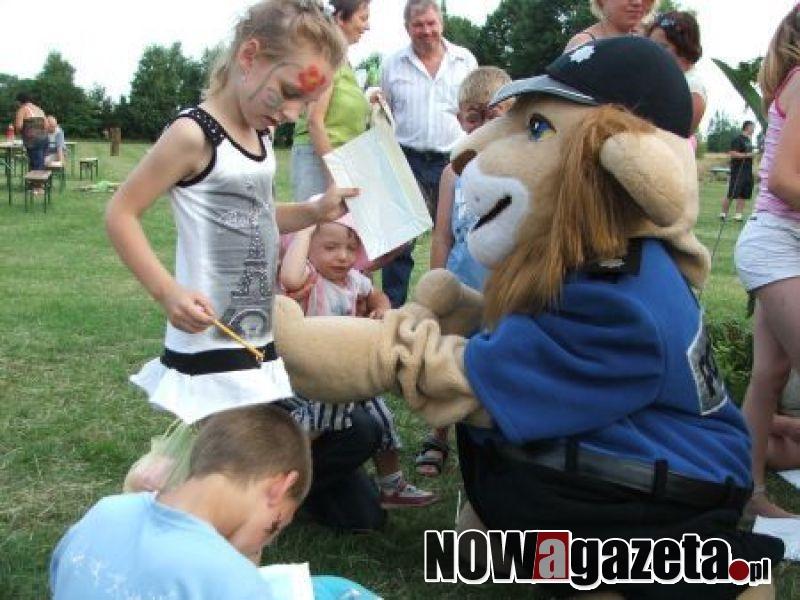 Bezpieczne wakacje na festynie rodzinnym