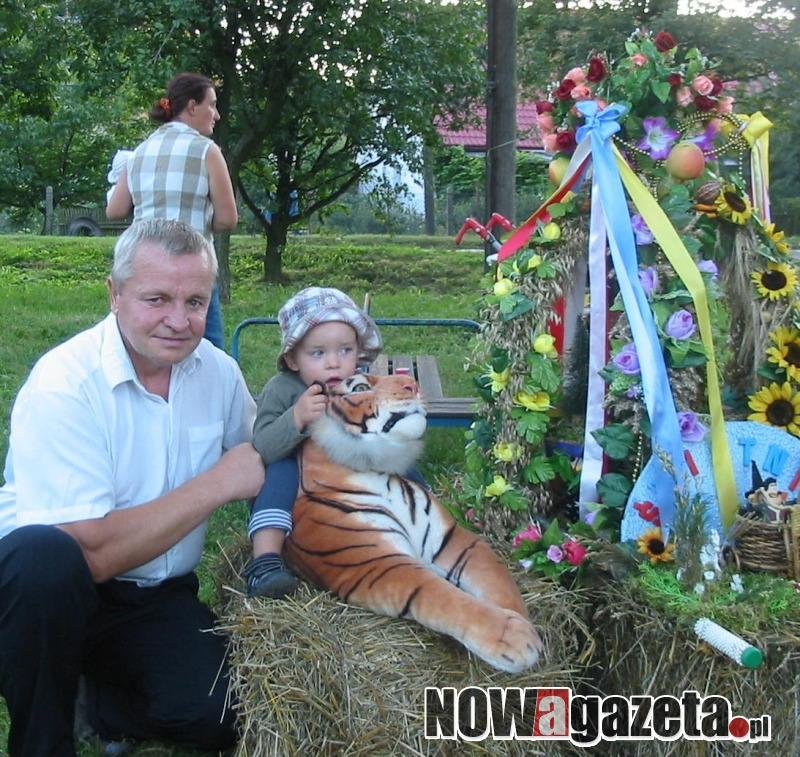 Wieś się bawi