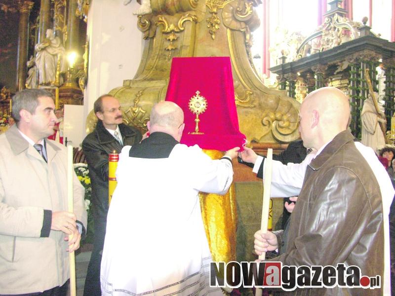 Relikwie świętej i błogosławionego w trzebnickiej bazylice