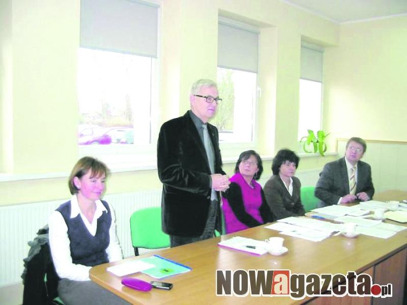 Tegoroczny deficyt wyniesie 405 tys. zł
