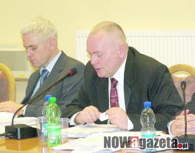 Postawę radnych ocenią wyborcy
