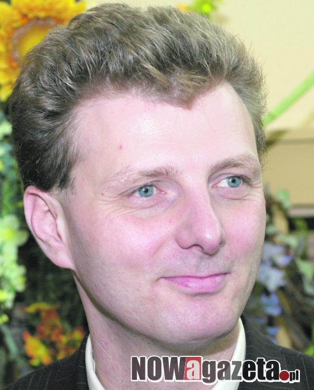Co robi władza?
