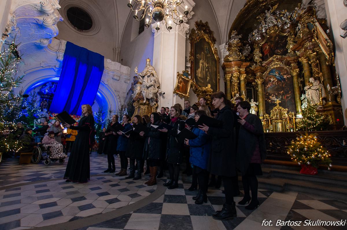 Koncert kolęd w Trzebnickiej Bazylice (galeria zdjęć)