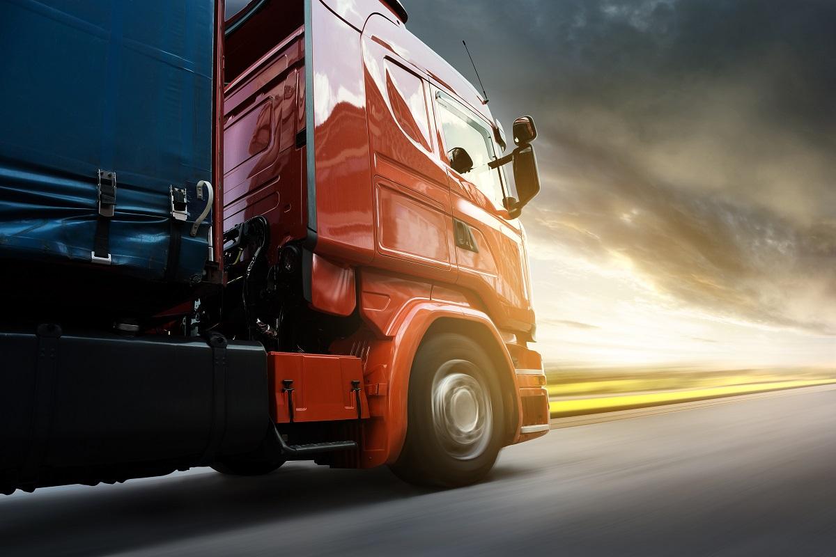 System monitorowania floty: dlaczego kontrolowanie czasu pracy kierowców leży w gestii przedsiębiorcy transportowego