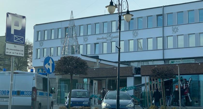 Rozdwojenie jaźni włodarza?