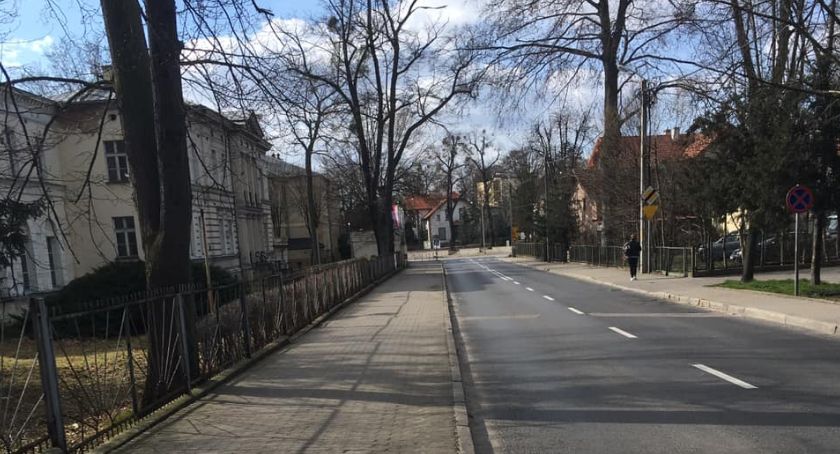 Burmistrz Obornik Śląskich ogranicza dostęp do świetlic 