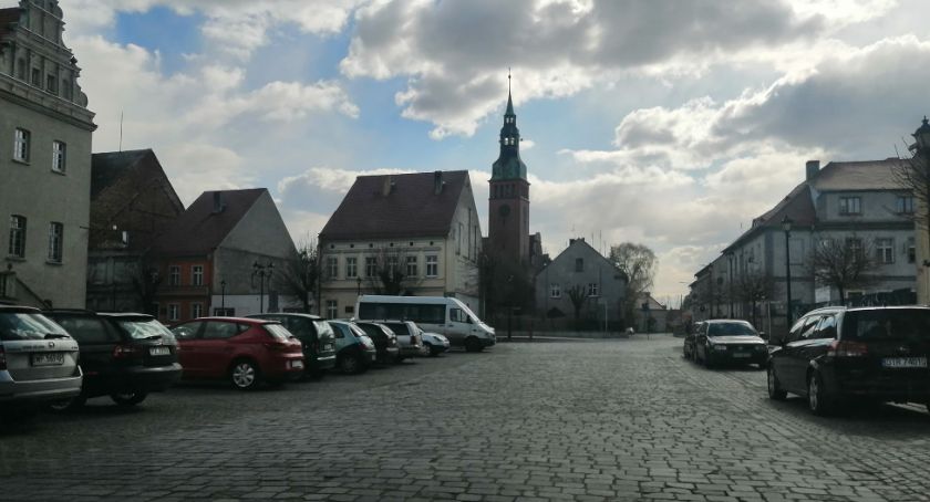Prusice zawieszają biegi 