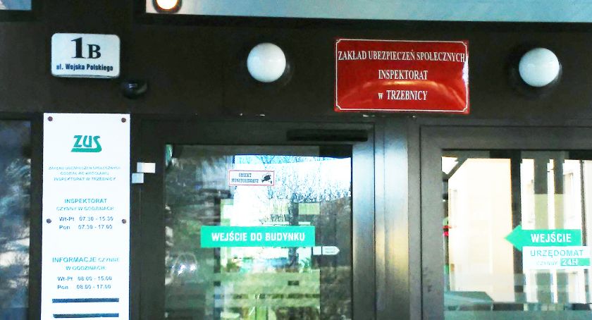  ZUS wypłaca pierwsze postojowe