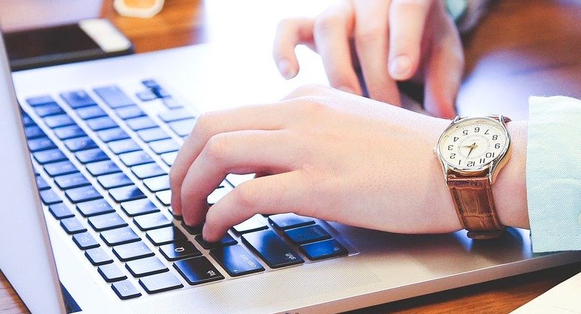 Zamelduj się i miej to na piśmie (elektronicznym)