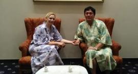Pan Tanaka i biurokratyczna machina