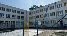 Szok! Kolejna fuszerka. PINB wstrzymuje prace nad rozbudową Szkoły Podstawowej nr 2 w Trzebnicy