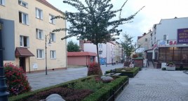 Są głośni i wulgarni, piją alkohol. Mieszkańcy mają dość! 