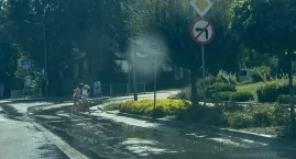 Awaria w centrum. Po ulicach płynie 