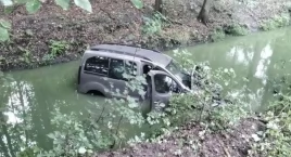 Zderzenie dwóch samochodów w Radziądzu - szybka reak…
