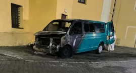 [NOWE INFORMACJE] Ktoś podpalił busa GOK w Zawoni. O&hellip;