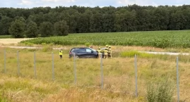 Dachowanie na S5. Kierująca BMW zasnęła podczas jazdy