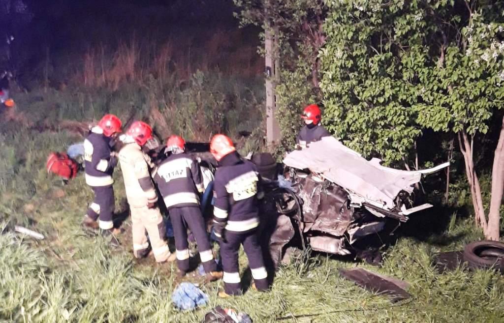 PILNE: młody kierowca walczy o życie. Wyprzedzał na skrzyżowaniu [ZDJĘCIA]