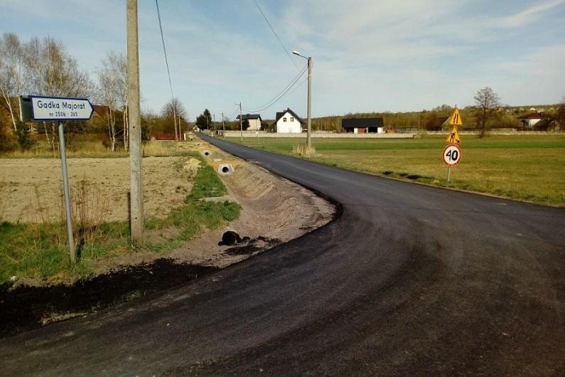 Droga w Gadce na ukończeniu