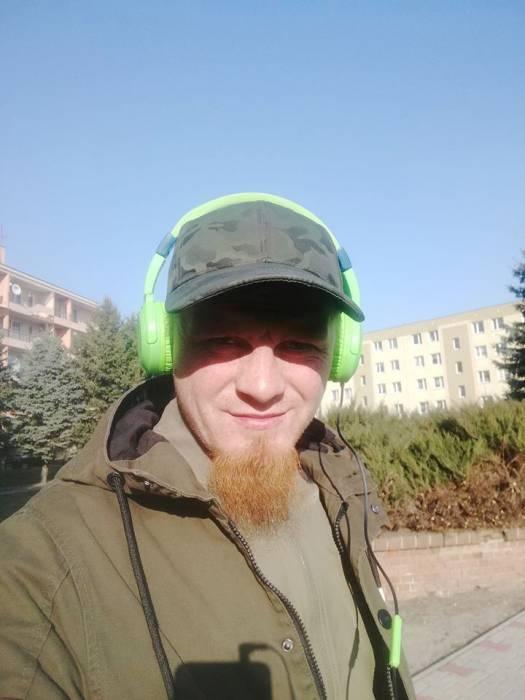 Życie w bloku to nie bajka, o czym pisze starachowiczanin w swoje książce