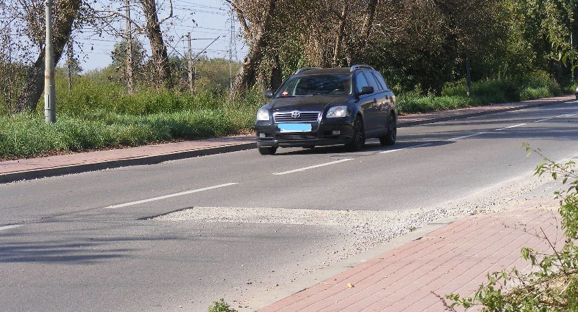 Miasto przejmie drogę od powiatu. Po co?