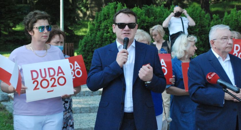 Europoseł zachęcał do udziału w wyborach na prezydenta RP [ZDJĘCIA]