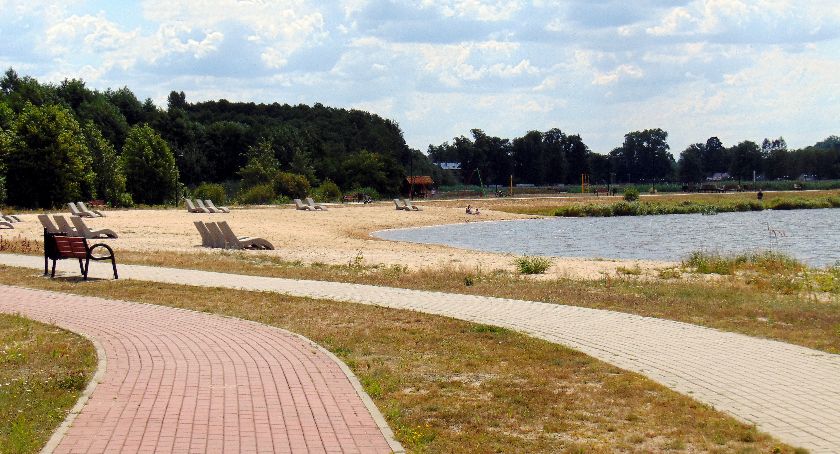 Bez debaty nad raportem gminy Wąchock
