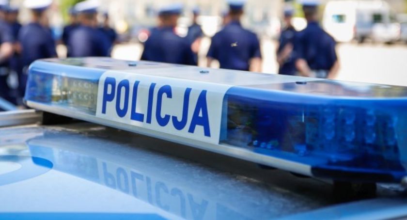 Gdzie tak gnał? Policjanci ze Starachowic podsumowali weekend 