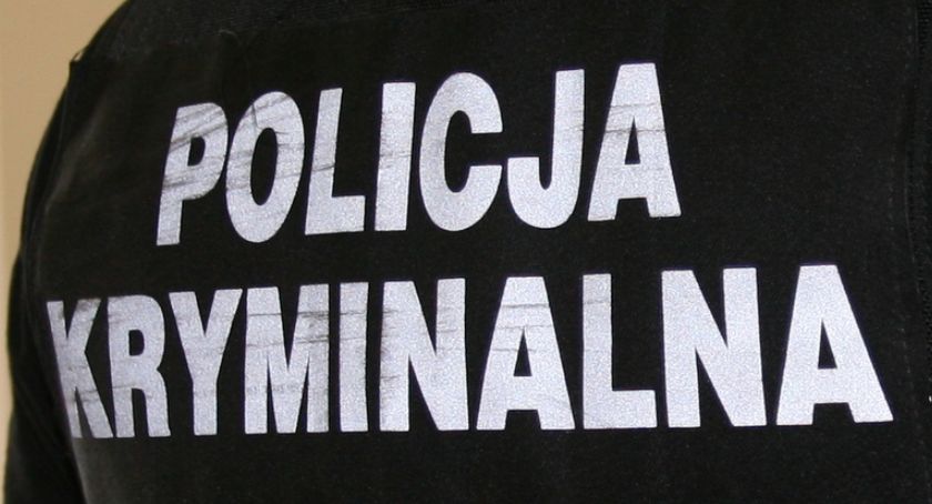 Pięści poszły w ruch. Zarzuty dla znanego mundurowym 