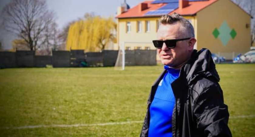 Udana inauguracja dla klubu z osiedla Łazy. Pamiętali o swoim byłym trenerze 