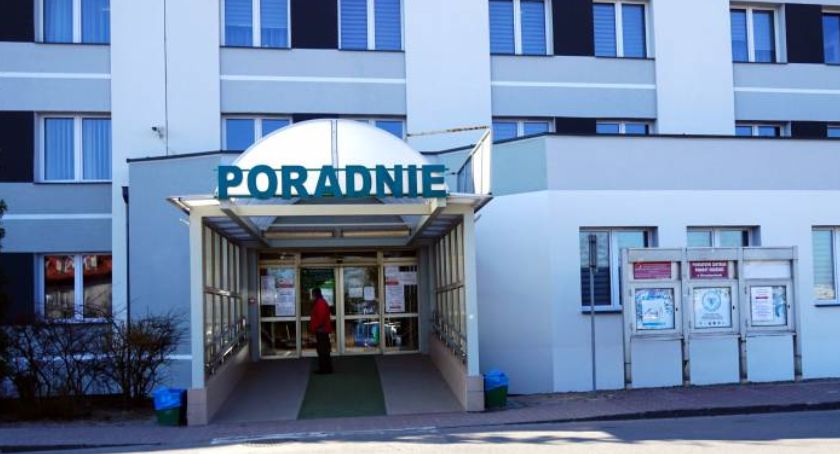 Gorąca linia do poradni.  8.300 połączeń w kilka dni!