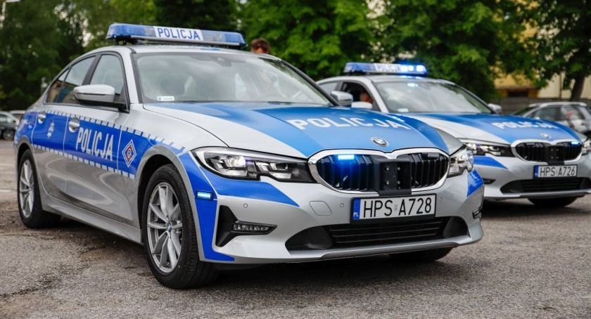 Szaleńczą jazdę przerwali policjanci. Gdzie mu się tak spieszyło?