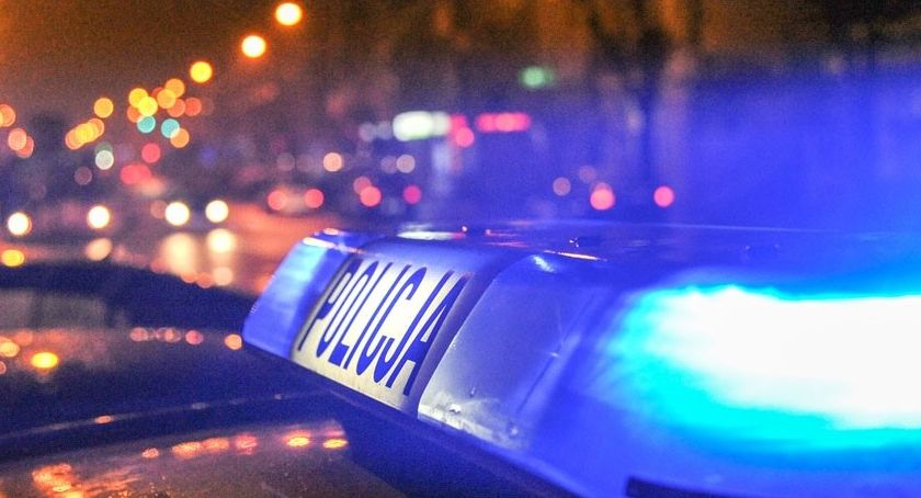Śmierć za zamkniętymi drzwiami. Nie żyje mieszkanka gminy Wąchock