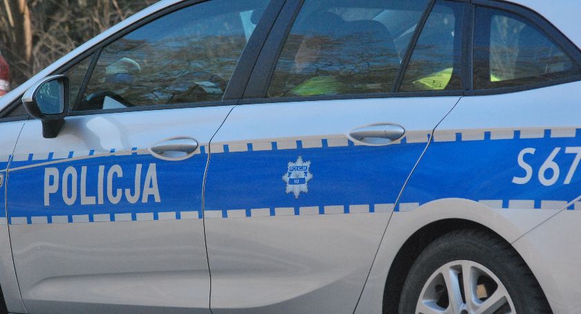 Szok! Założył sobie łańcuch na szyję i uruchomił wciągarkę