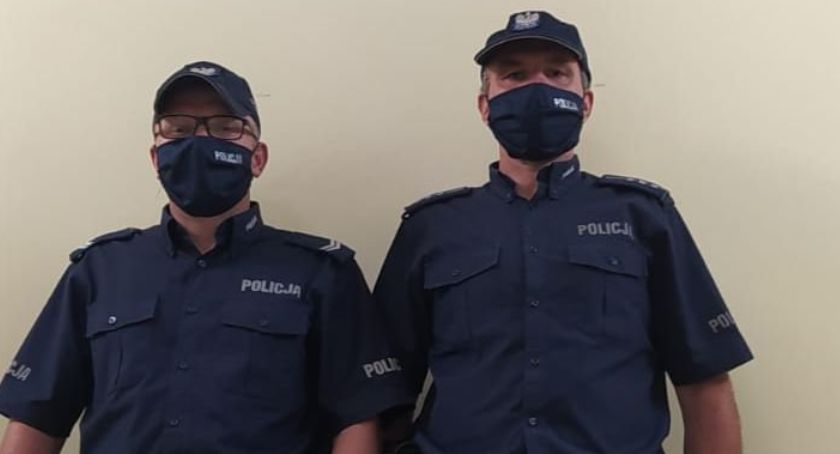 Ruszyli na ratunek tonącemu mężczyźnie. Tacy policjanci to skarb