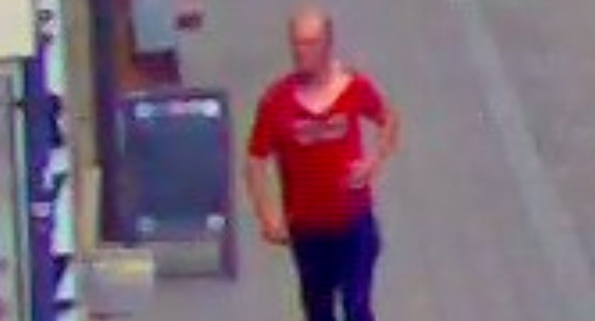 Dotykał kobiecych piersi, dziś szukają go świętokrzyscy policjanci 