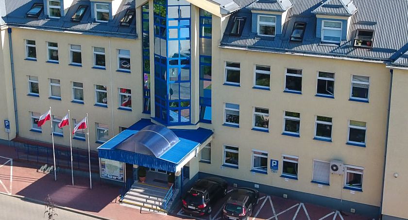 PILNE: Starostwo Powiatowe w Starachowicach wznawia przyjęcia interesantów