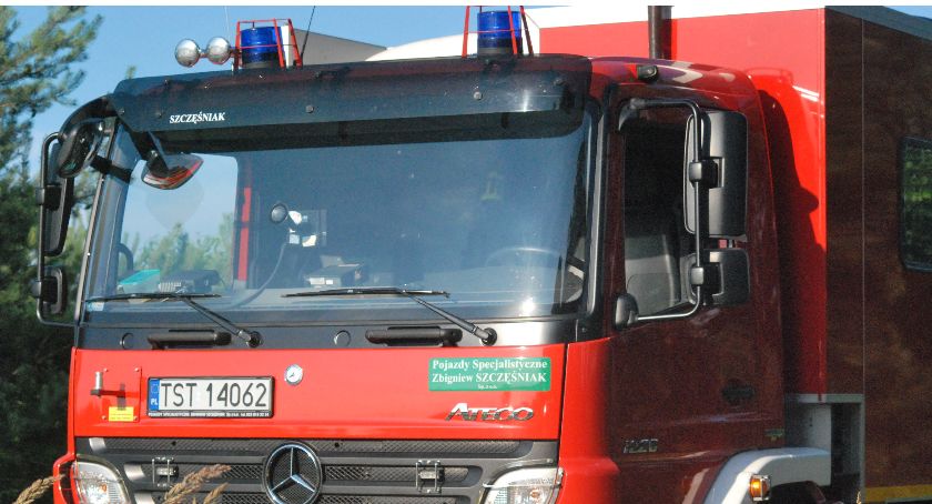 83-latek w niebezpiecznej dla siebie pułapce. Jakikolwiek kontakt był utrudniony 