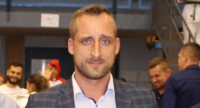 Pod patronatem TYGODNIK-a i portalu starachowicki.eu. Piłkarskie mikołajki z atrakcjami w tle