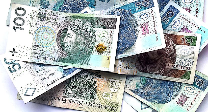Starachowicki MOPS podał terminy wypłaty świadczeń