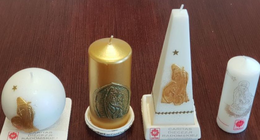 Są już nowe świece Caritas na wigilijne stoły