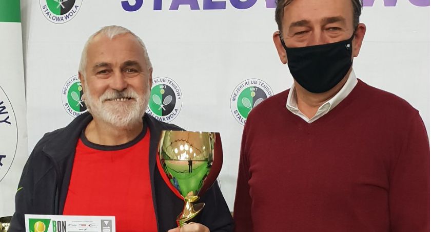 Reprezentant AS Star na najniższym stopniu podium. To się nazywa dobra passa