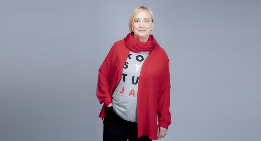 Róża Thun o wydarzeniach w Polsce: „Polacy przestali milczeć. I dobrze!”