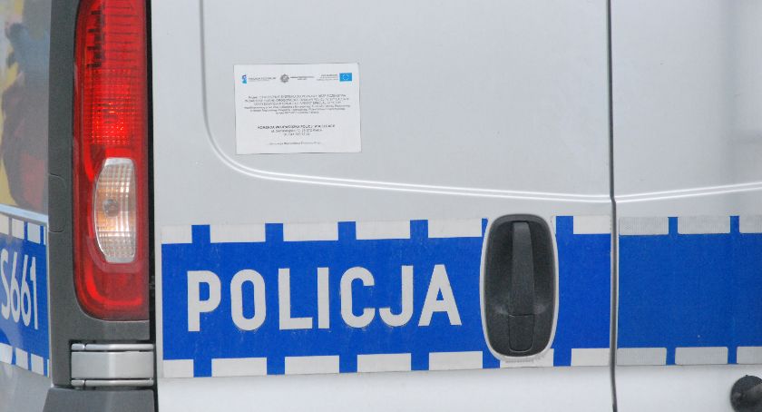  Szef lokalu będzie się teraz tłumaczył. Bez dystansu społecznego i maseczek