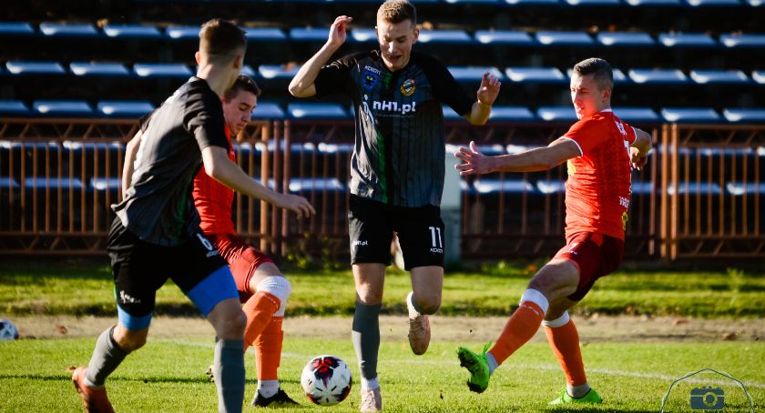 Obostrzenia także uderzają w sportowców. Star tymczasowo zawiesza treningi seniorów